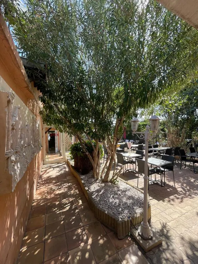 Hotel Le Derby Cagnes-sur-Mer